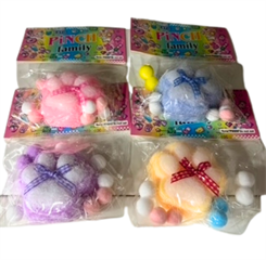 PROM Gniotek antystresowy gumowy łapka zkuleczkami 7x6cm mix kolor GTM-104