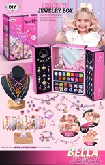 Zestaw biżuterii 3 w 1,wym.cbx:26,5x18,5x12 cm.