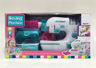 Maszyna do szycia,z akcesoriami,wym.25x19x10 cm, zasilanie 4xAA,wym.wb