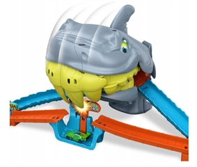 PROM HW CITY REKIN STARCIE NA PLAZY JHL96PUD2