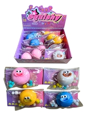 Gniotek z maką zabawka antystresowa wesoła bułeczka z pomponikami (16szt display) 32303